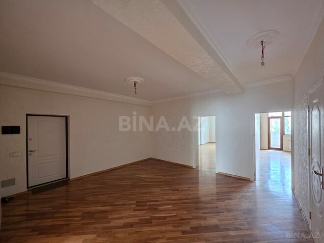 Продаётся 4-комн. новостройка 158 м², м. Элмляр Академиясы, photo 16 from 17