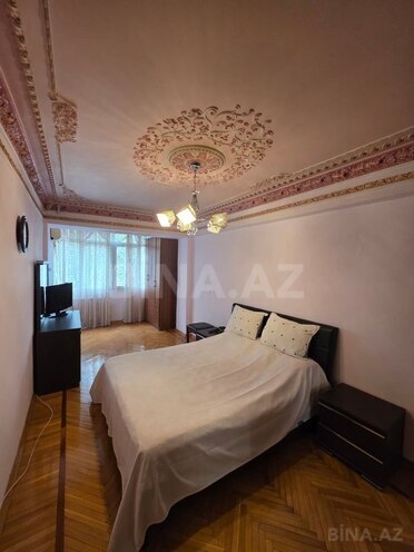 Продаётся 4-комн. вторичка 112 м², м. Элмляр Академиясы, photo 6 from 22