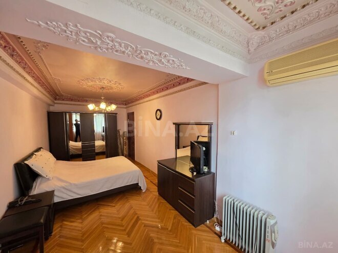 Продаётся 4-комн. вторичка 112 м², м. Элмляр Академиясы, photo 9 from 22