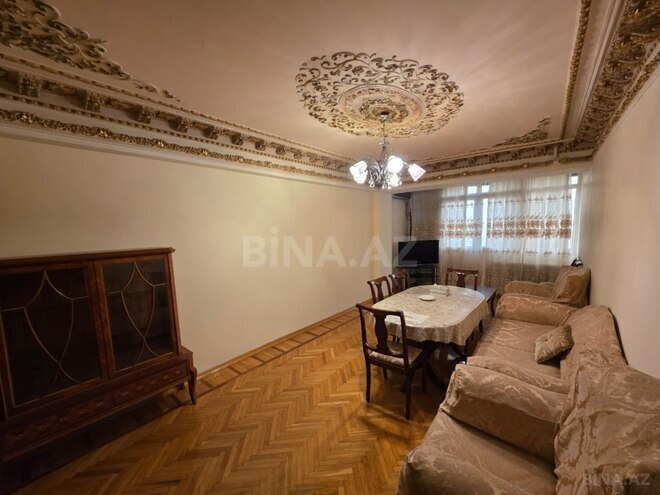 Продаётся 4-комн. вторичка 112 м², м. Элмляр Академиясы, photo 4 from 22