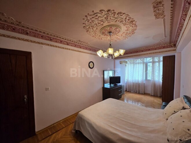 Продаётся 4-комн. вторичка 112 м², м. Элмляр Академиясы, photo 7 from 22
