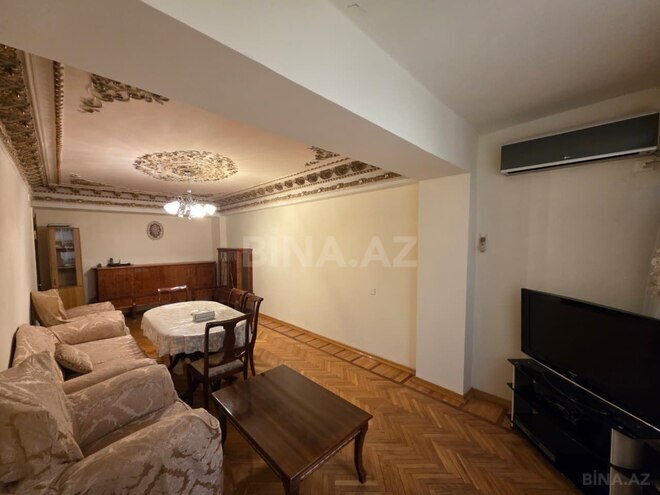 Продаётся 4-комн. вторичка 112 м², м. Элмляр Академиясы, photo 5 from 22