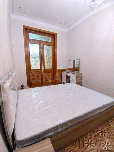 Сдается 3-комн. вторичка 100 м², м. 8 ноября, photo 25 from 32