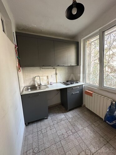 Satılır 2 otaqlı köhnə tikili 50 m², Elmlər Akademiyası m., photo 8 from 11