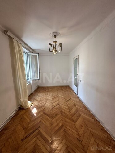 Satılır 2 otaqlı köhnə tikili 50 m², Elmlər Akademiyası m., photo 7 from 11
