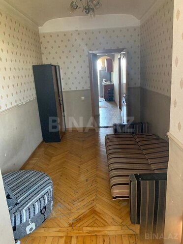 Сдаётся 3-комн. вторичка 70 м², м. Ази Асланов, photo 8 from 17