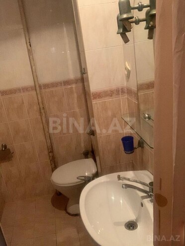 Сдаётся 3-комн. вторичка 70 м², м. Ази Асланов, photo 14 from 17