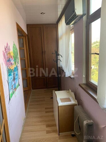 Сдаётся 3-комн. вторичка 70 м², м. Ази Асланов, photo 12 from 17