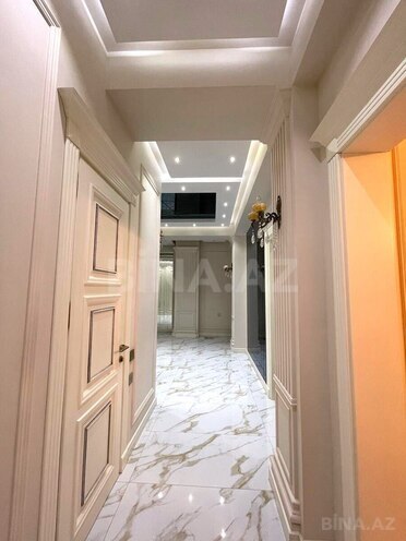 Продается 3-комн. новостройка 150 м², м. Элмляр Академиясы, photo 10 from 18