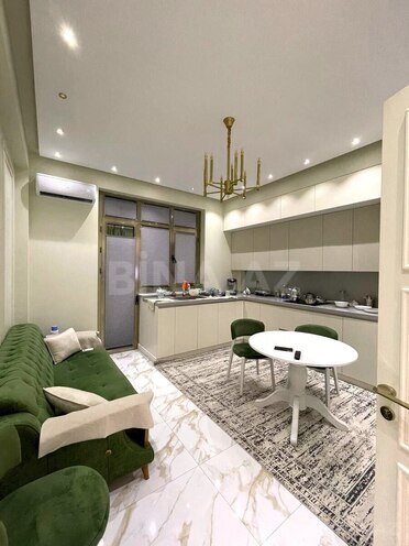 Продается 3-комн. новостройка 150 м², м. Элмляр Академиясы, photo 7 from 18