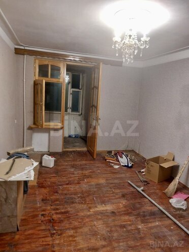 Satılır 1 otaqlı köhnə tikili 35 m², Qara Qarayev m., photo 1 from 12