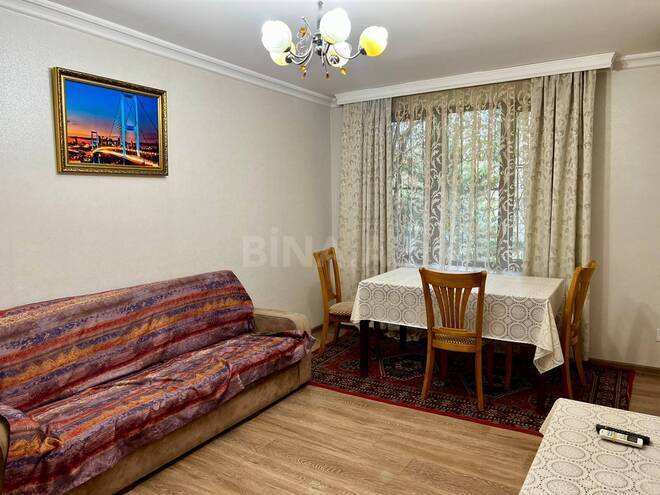Продаётся 2-комн. вторичка 50 м², м. Нефтчиляр, photo 5 from 16