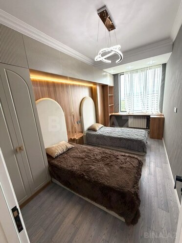 Продается 3-комн. новостройка 137 м², м. Элмляр Академиясы, photo 24 from 32