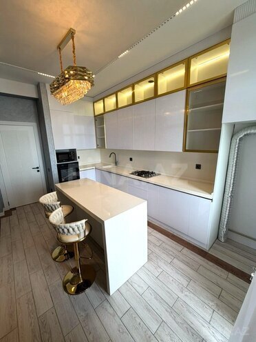 Продается 3-комн. новостройка 137 м², м. Элмляр Академиясы, photo 14 from 32
