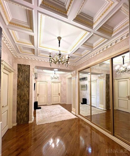 Продается 3-комн. новостройка 153 м², м. Элмляр Академиясы, photo 1 from 21