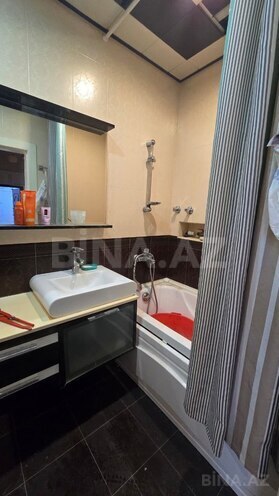 Satılır 2 otaqlı köhnə tikili 56 m², Həzi Aslanov m., photo 10 from 12