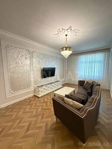 Продаётся 2-комн. новостройка 86 м², м. Элмляр Академиясы, photo 3 from 9