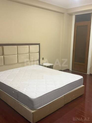 Сдаётся 3-комн. новостройка 150 м², м. Нариман Нариманов, photo 6 from 15