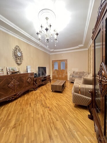 Satılır 3 otaqlı yeni tikili 125 m², Xalqlar Dostluğu m., photo 3 from 18