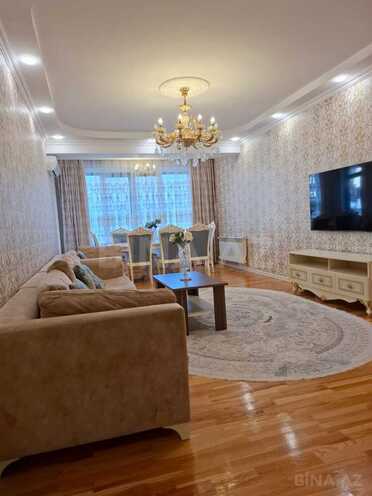 Satılır 3 otaqlı yeni tikili 140 m², 28 May m., photo 1 from 14