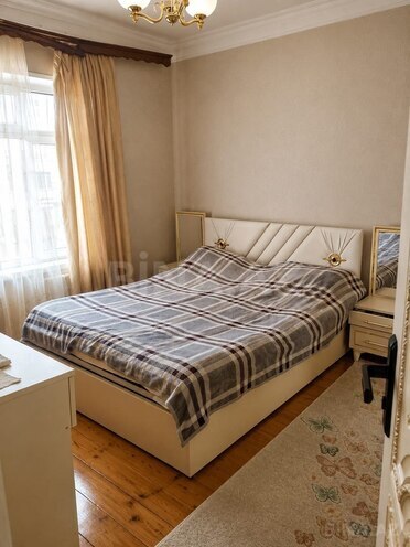 Satılır 4 otaqlı həyət evi/bağ evi 100 m², photo 1 from 13