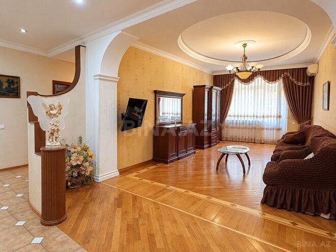 Продается 3-комн. новостройка 130 м², м. Низами, photo 3 from 14