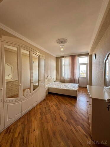 Продается 3-комн. новостройка 115 м², м. Иншаатчылар, photo 1 from 15