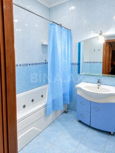Продается 3-комн. новостройка 130 м², м. Низами, photo 11 from 14