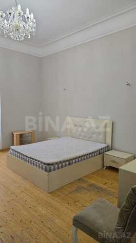 İcarəyə verilir 1 otaqlı köhnə tikili 60 m², 28 May m., photo 1 from 13
