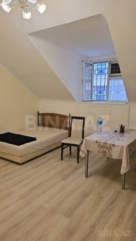 İcarəyə verilir 1 otaqlı köhnə tikili 45 m², 28 May m., photo 3 from 8