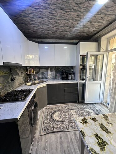 Продаётся 3-комн. вторичка 80 м², пос. Ени Гюнешли, photo 10 from 16