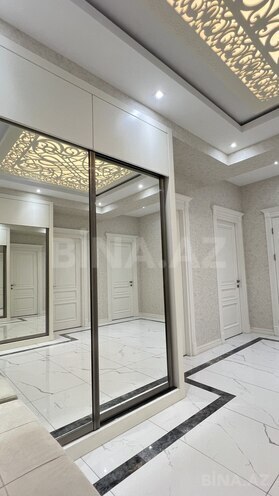 Сдаётся 3-комн. новостройка 158 м², м. Нариман Нариманов, photo 17 from 23