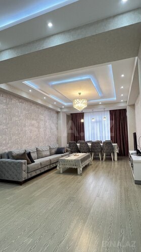 Сдаётся 3-комн. новостройка 158 м², м. Нариман Нариманов, photo 3 from 23