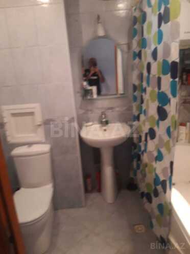 Satılır 3 otaqlı köhnə tikili 75 m², Qara Qarayev m., photo 11 from 15
