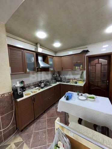 Продаётся 3-комн. вторичка 100 м², Абшеронcкий  р., photo 6 from 27