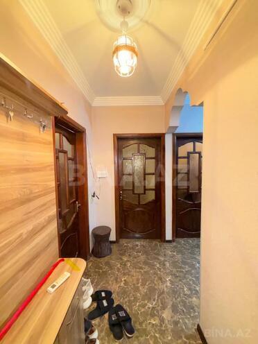 Продаётся 3-комн. вторичка 100 м², Абшеронcкий  р., photo 20 from 27