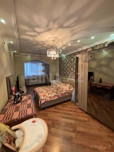 Продаётся 3-комн. вторичка 100 м², Абшеронcкий  р., photo 5 from 27