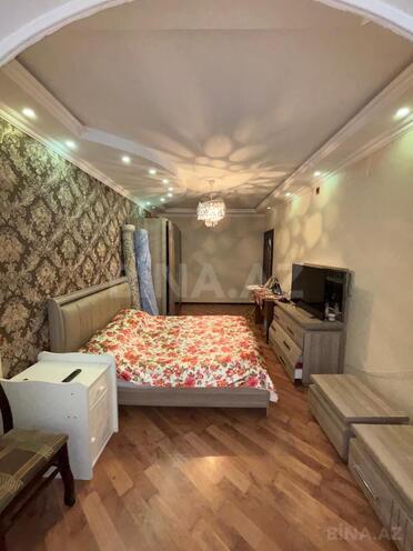 Продаётся 3-комн. вторичка 100 м², Абшеронcкий  р., photo 18 from 27