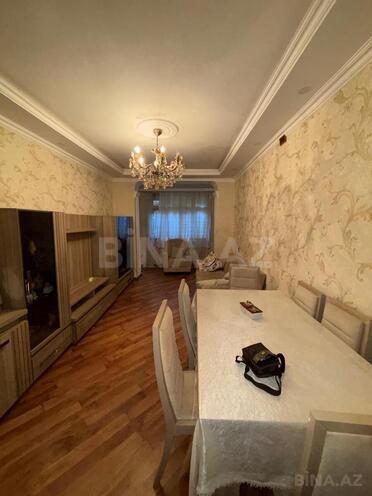 Продаётся 3-комн. вторичка 100 м², Абшеронcкий  р., photo 4 from 27