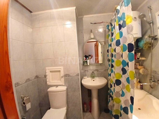 Продаётся 3-комн. вторичка 75 м², м. Кара Караев, photo 20 from 21