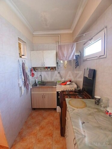 Продаётся 3-комн. вторичка 75 м², м. Кара Караев, photo 8 from 21