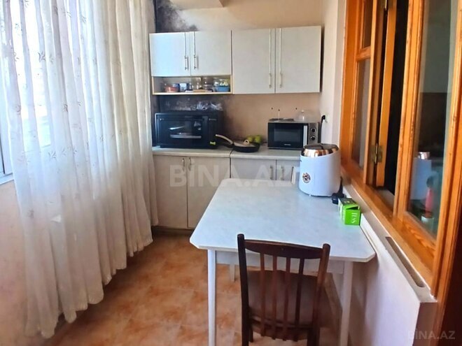 Продаётся 3-комн. вторичка 75 м², м. Кара Караев, photo 17 from 21