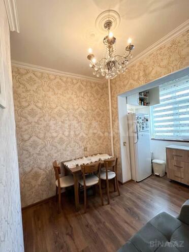 Продаётся 2-комн. вторичка 48 м², Бинагадинский р., photo 1 from 9