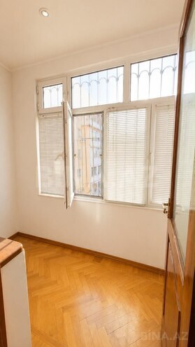 Satılır 3 otaqlı yeni tikili 135 m², Qara Qarayev m., photo 8 from 14