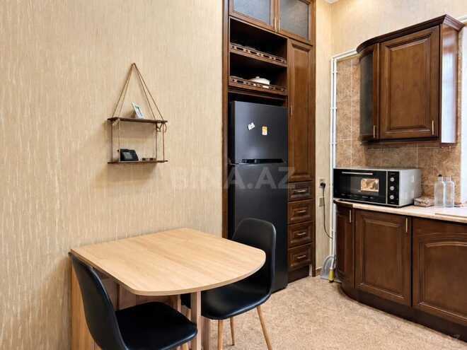 Satılır 3 otaqlı köhnə tikili 84 m², 28 May m., photo 11 from 14