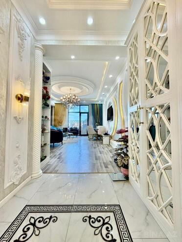Продаётся 3-комн. новостройка 94 м², м. Кара Караев, photo 12 from 18