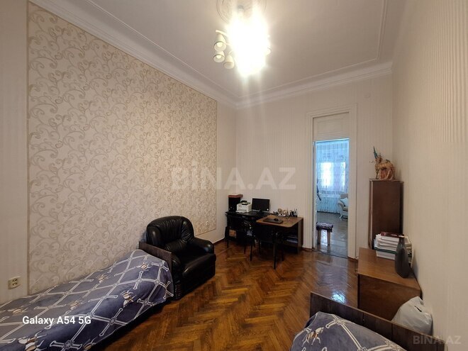 Продаётся 6-комн. вторичка 200 м², м. Сахил, photo 20 from 32