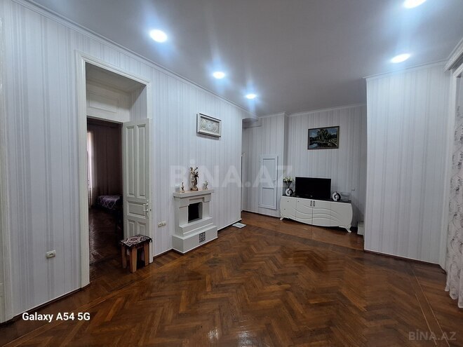 Продаётся 6-комн. вторичка 200 м², м. Сахил, photo 16 from 32