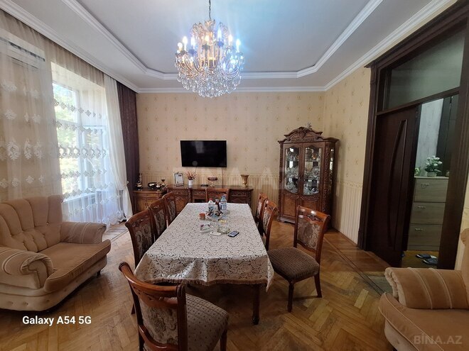 Продаётся 6-комн. вторичка 200 м², м. Сахил, photo 8 from 32