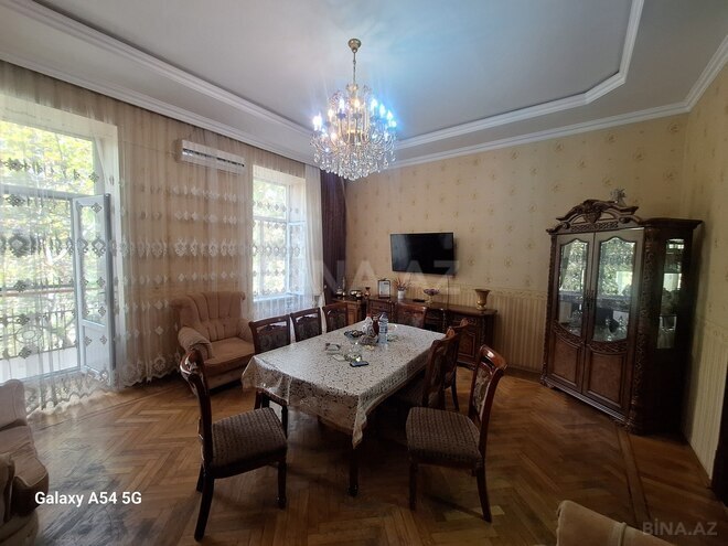 Продаётся 6-комн. вторичка 200 м², м. Сахил, photo 10 from 32